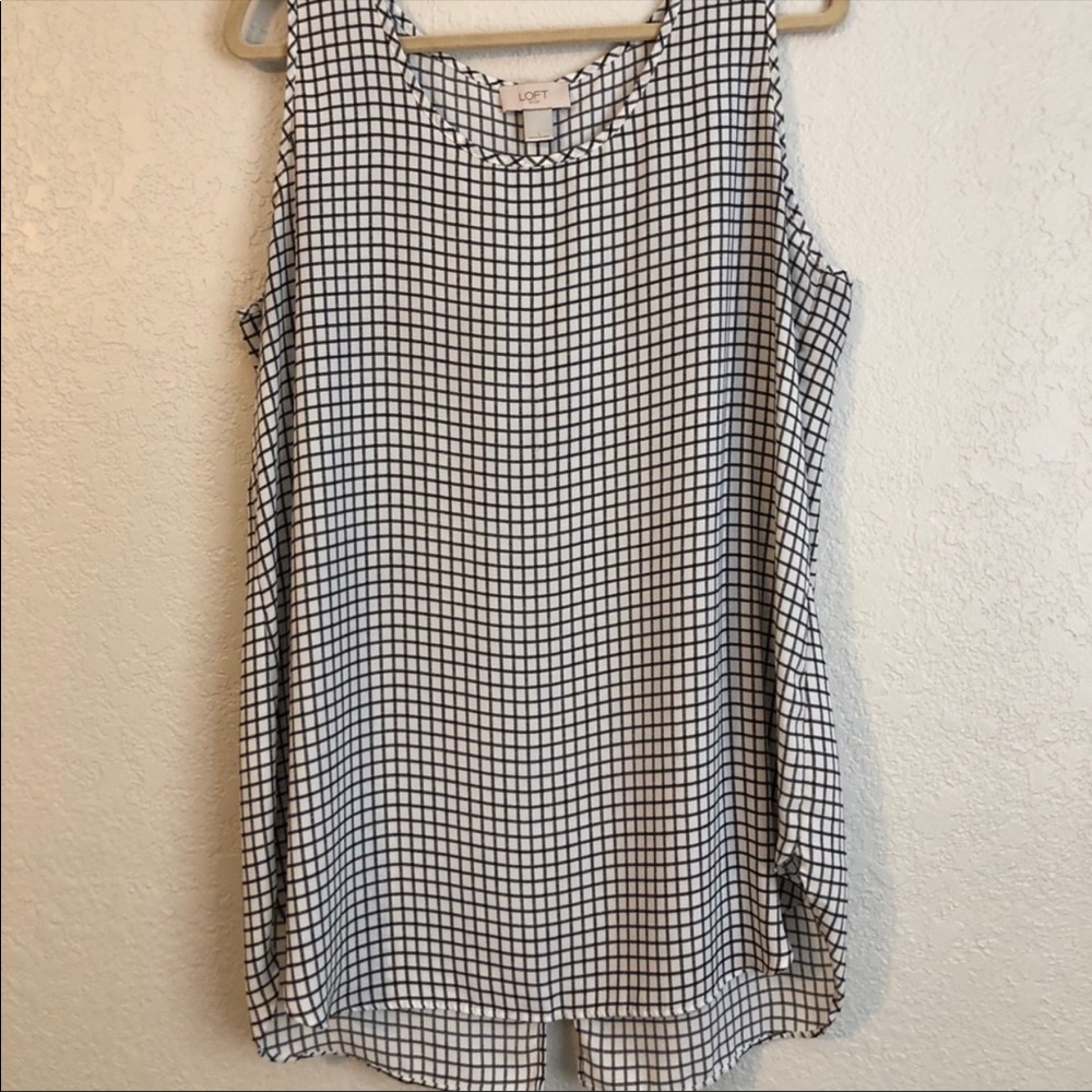 Checkered loft tank w/ back buttons
